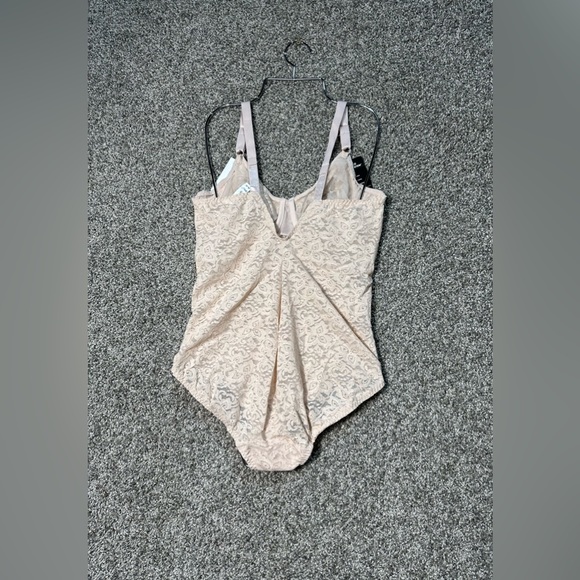 NWT Bali Lace 'N Smooth Body Shaper Size 40C - Picture 5 of 7